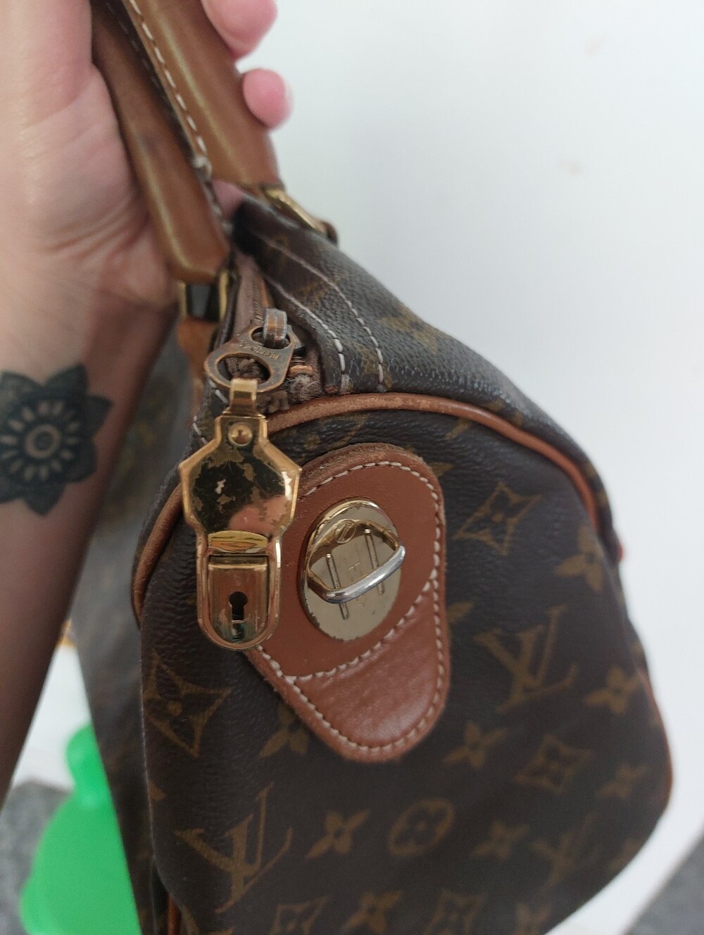 1980s Louis Vuitton Speedy Bag - Picture 7 of 12